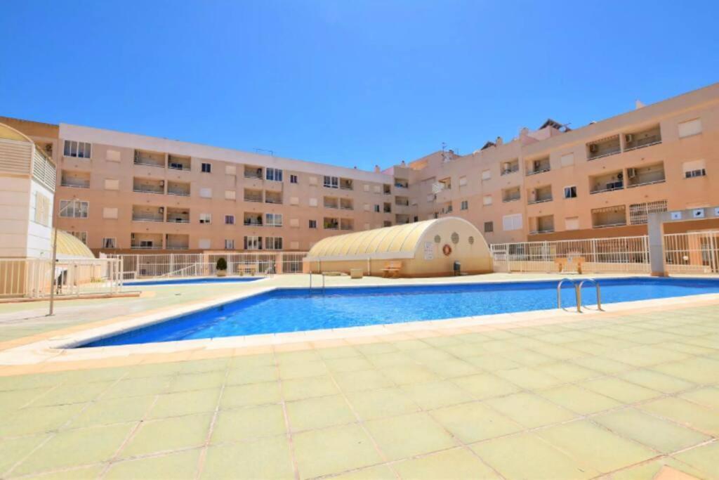 Top Floor Torrevieja Center Apartment Extérieur photo